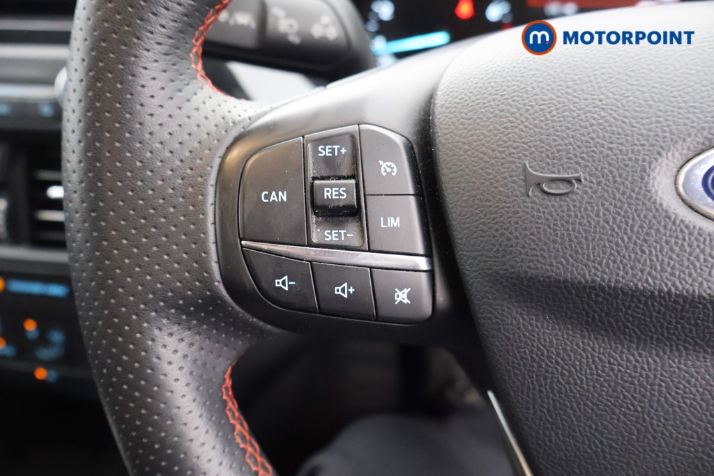 Ford Focus St-Line Manual Petrol Hatchback - Stock Number (1635298) - 2nd supplementary image