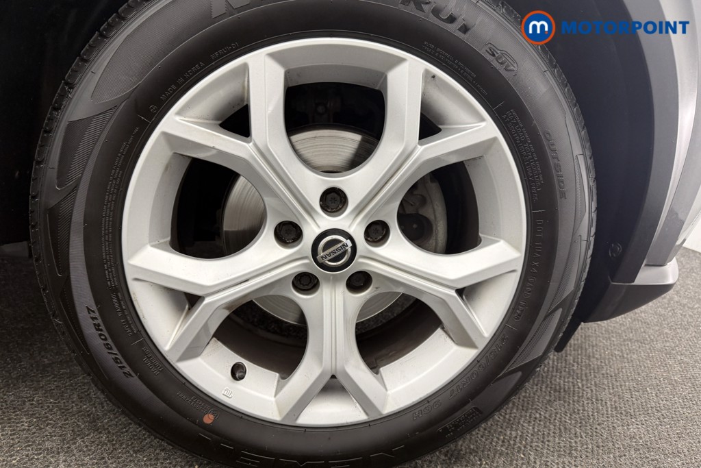 Nissan Juke N-Connecta Manual Petrol SUV - Stock Number (1635423) - 16th supplementary image