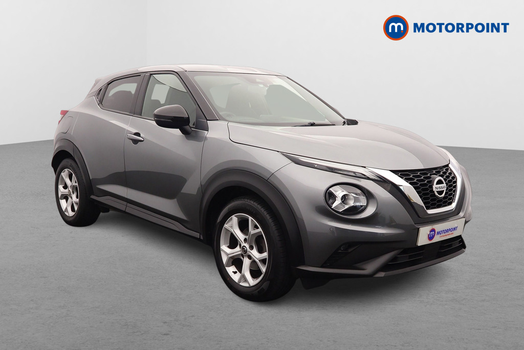 Nissan Juke N-Connecta Manual Petrol SUV - Stock Number (1635423) - Drivers side front corner