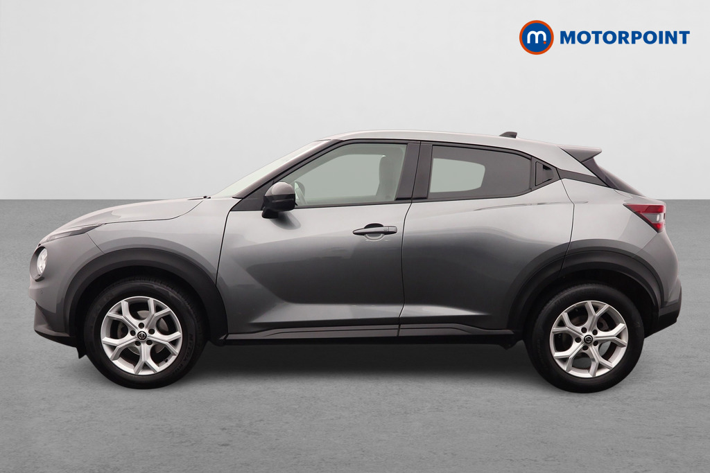 Nissan Juke N-Connecta Manual Petrol SUV - Stock Number (1635423) - Passenger side