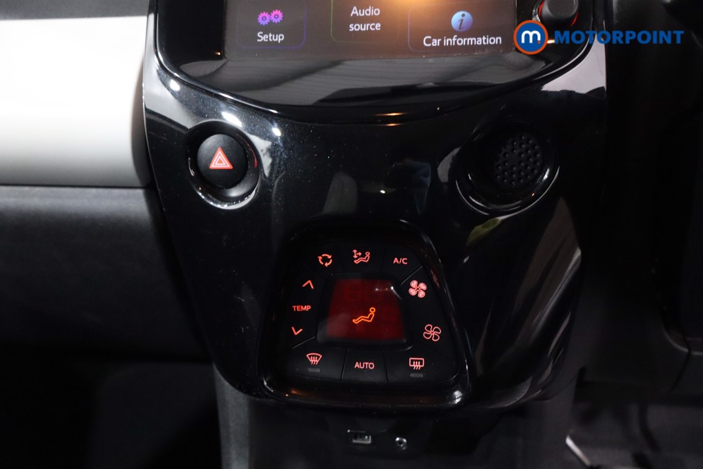 Toyota Aygo X-Press Manual Petrol Hatchback - Stock Number (1635660) - 19th supplementary image