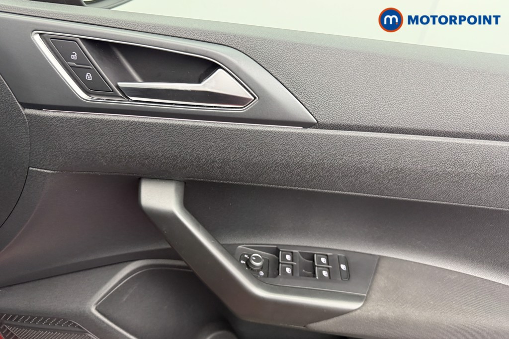 Volkswagen Taigo R-Line Automatic Petrol SUV - Stock Number (1635844) - 9th supplementary image