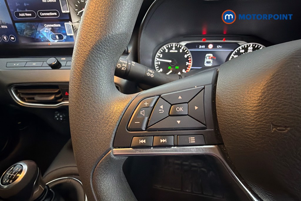 Nissan Juke Acenta Premium Manual Petrol SUV - Stock Number (1635953) - 3rd supplementary image