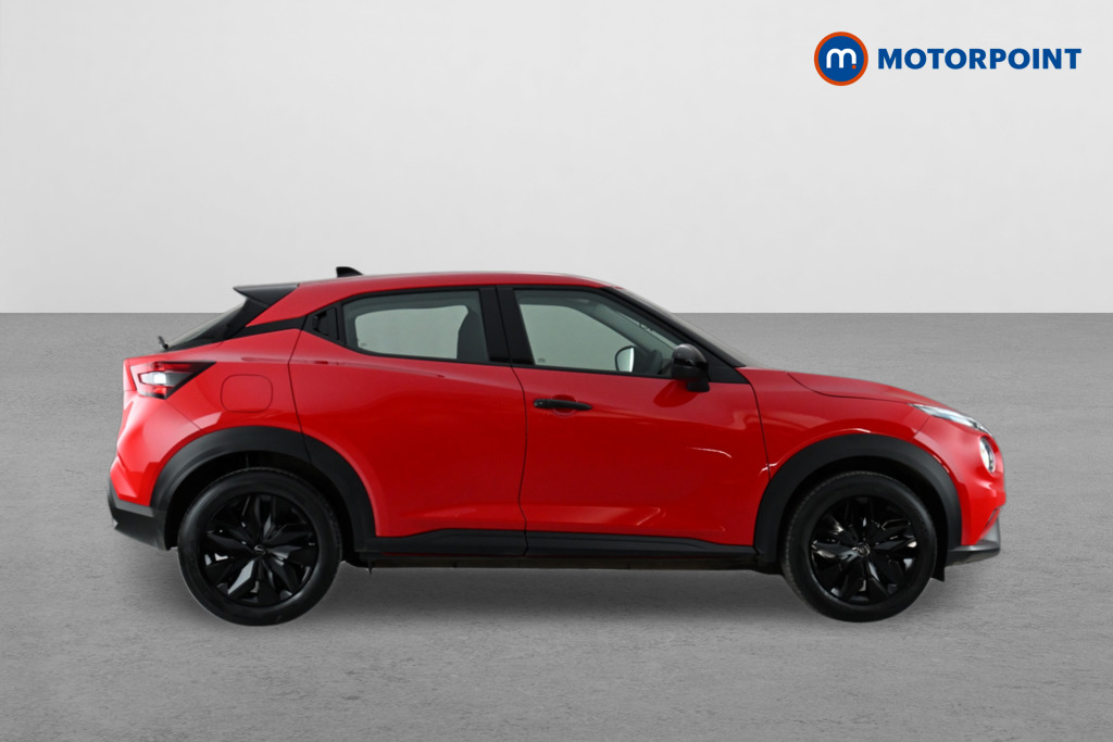 Nissan Juke Acenta Premium Manual Petrol SUV - Stock Number (1635953) - Drivers side