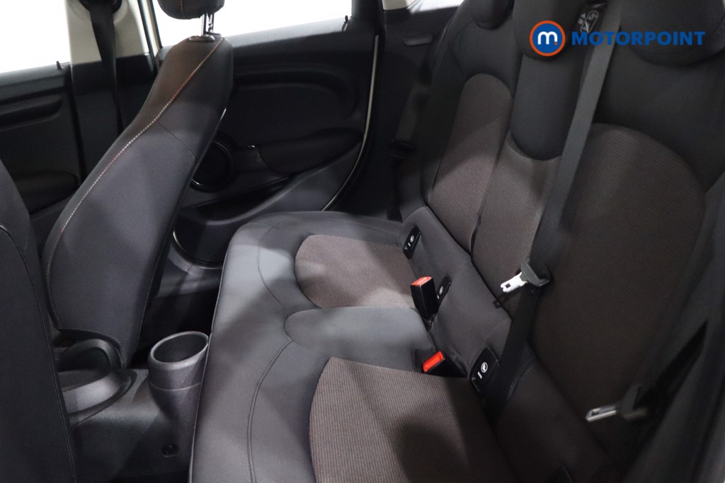 Mini Hatchback Cooper Classic Manual Petrol Hatchback - Stock Number (1635964) - 5th supplementary image