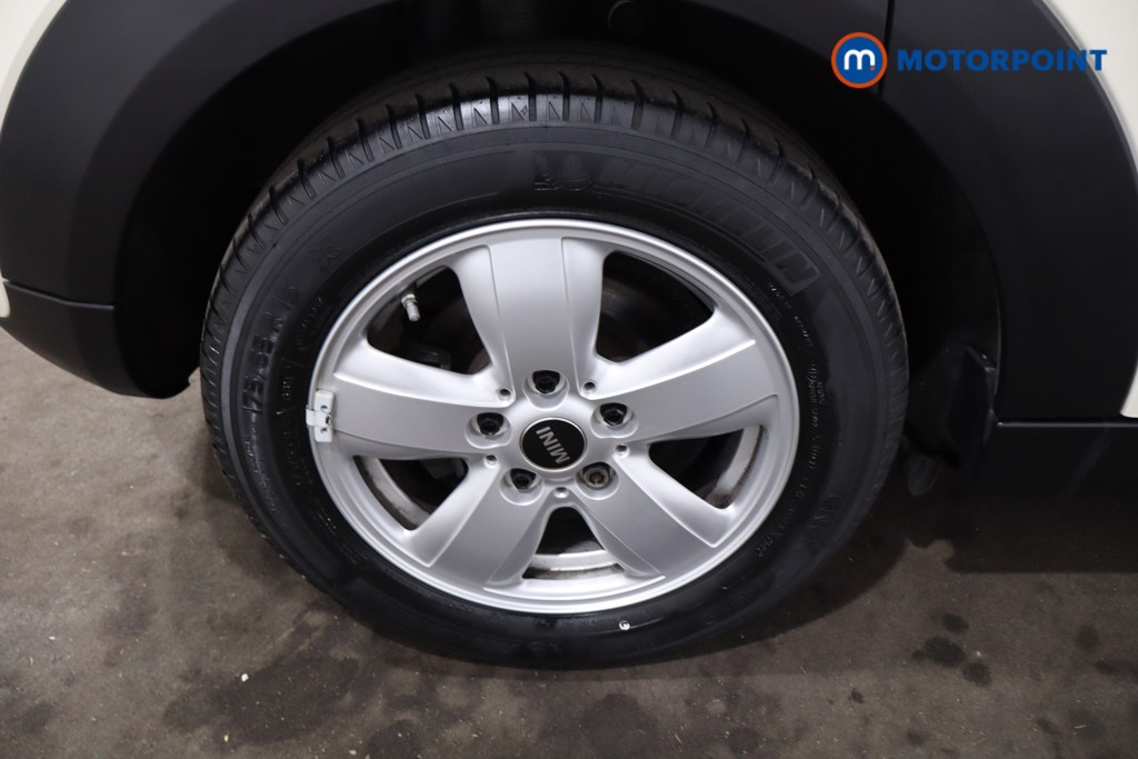 Mini Hatchback Cooper Classic Manual Petrol Hatchback - Stock Number (1635964) - 9th supplementary image