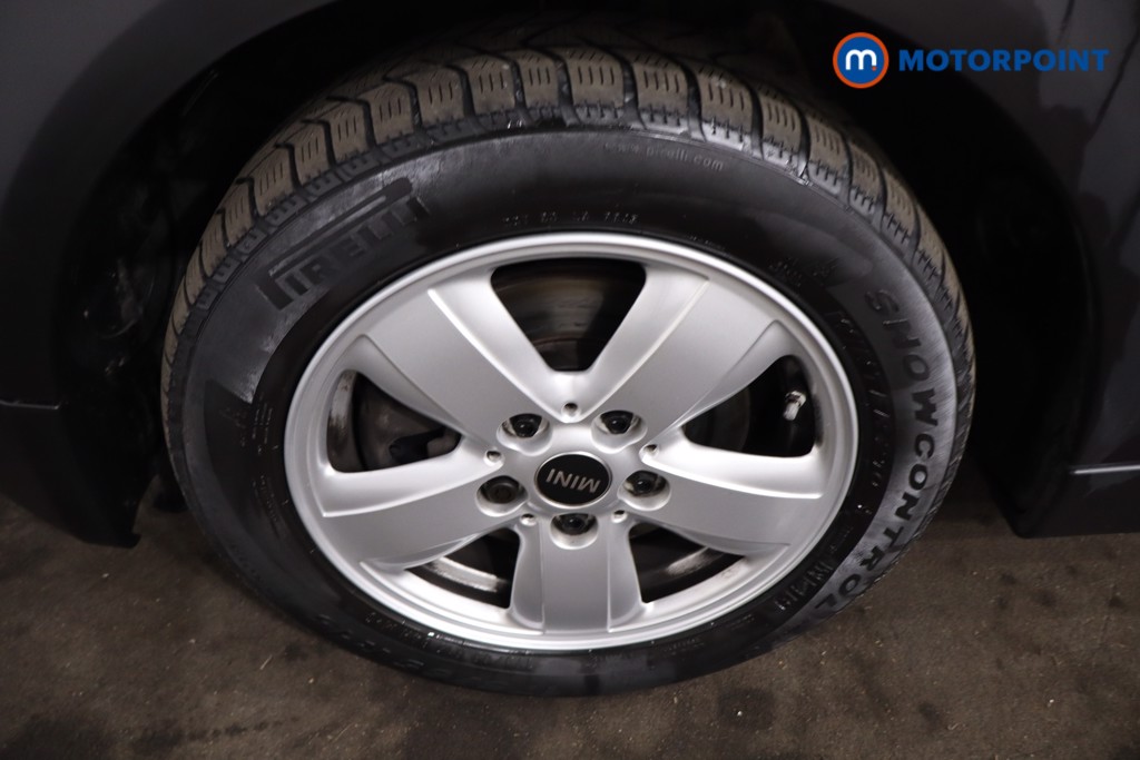 Mini Hatchback Cooper Classic Manual Petrol Hatchback - Stock Number (1635964) - 11th supplementary image