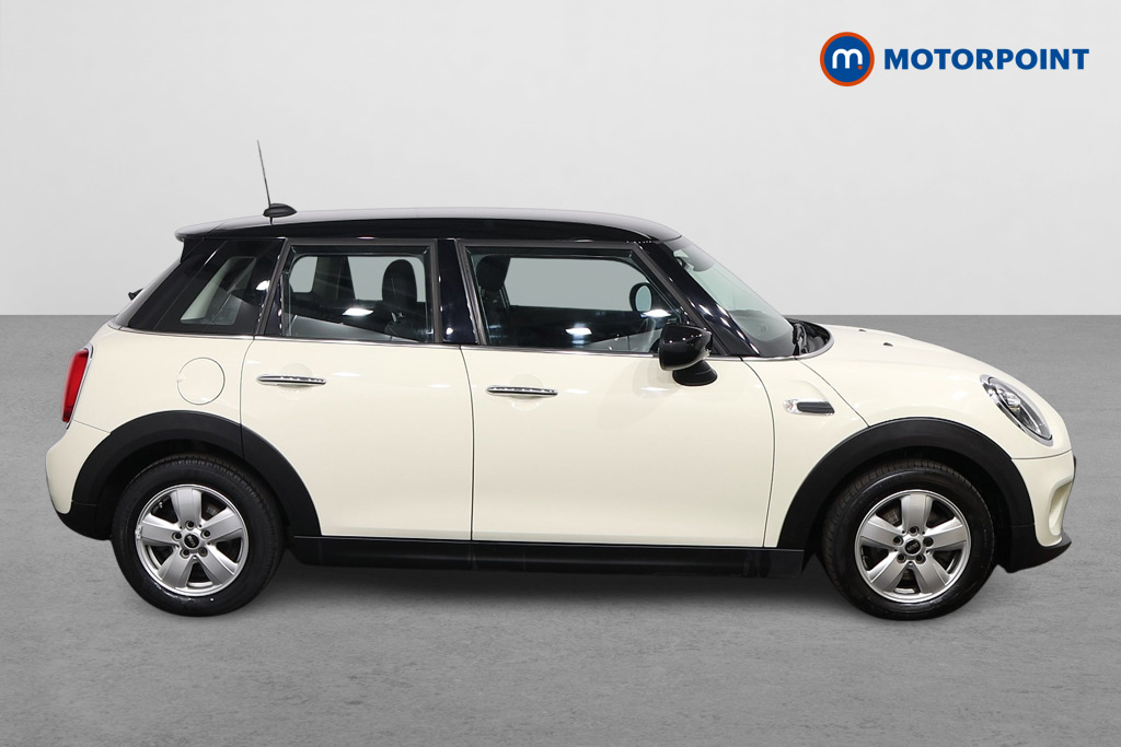 Mini Hatchback Cooper Classic Manual Petrol Hatchback - Stock Number (1635964) - Drivers side