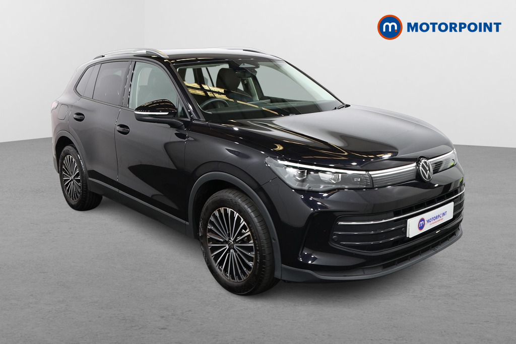 Volkswagen Tiguan Match Automatic Diesel SUV - Stock Number (1636136) - Drivers side front corner