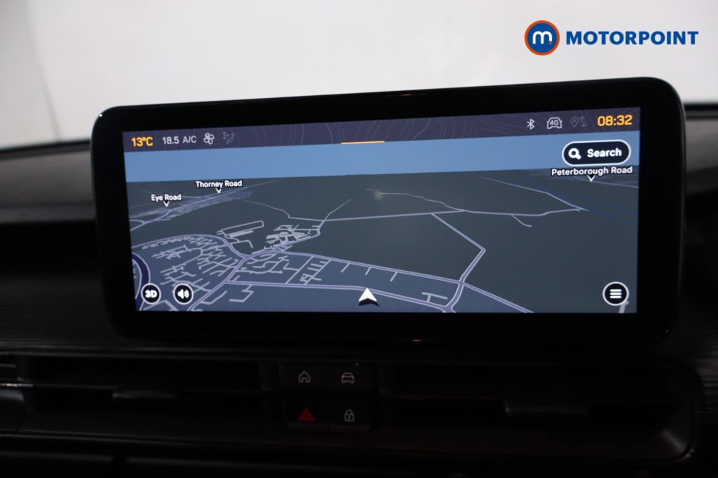 Jeep Avenger Altitude Manual Petrol SUV - Stock Number (1636353) - 2nd supplementary image