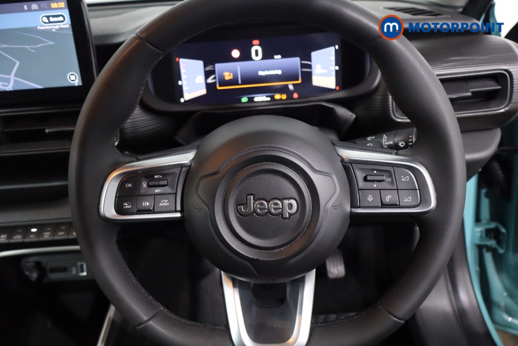 Jeep Avenger Altitude Manual Petrol SUV - Stock Number (1636353) - 6th supplementary image