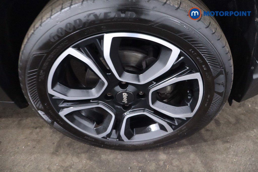 Jeep Avenger Altitude Manual Petrol SUV - Stock Number (1636353) - 10th supplementary image