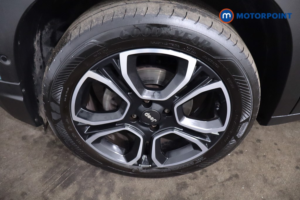 Jeep Avenger Altitude Manual Petrol SUV - Stock Number (1636353) - 11th supplementary image