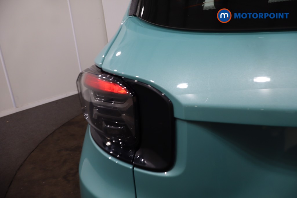 Jeep Avenger Altitude Manual Petrol SUV - Stock Number (1636353) - 38th supplementary image