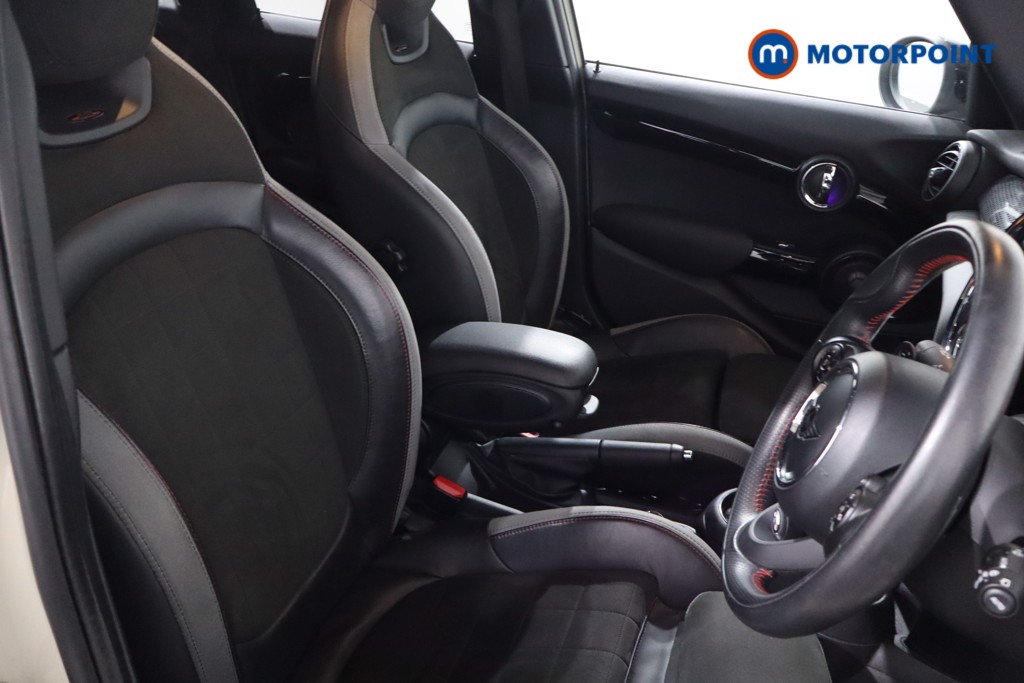 Mini Hatchback Cooper S Sport Automatic Petrol Hatchback - Stock Number (1636458) - 23rd supplementary image