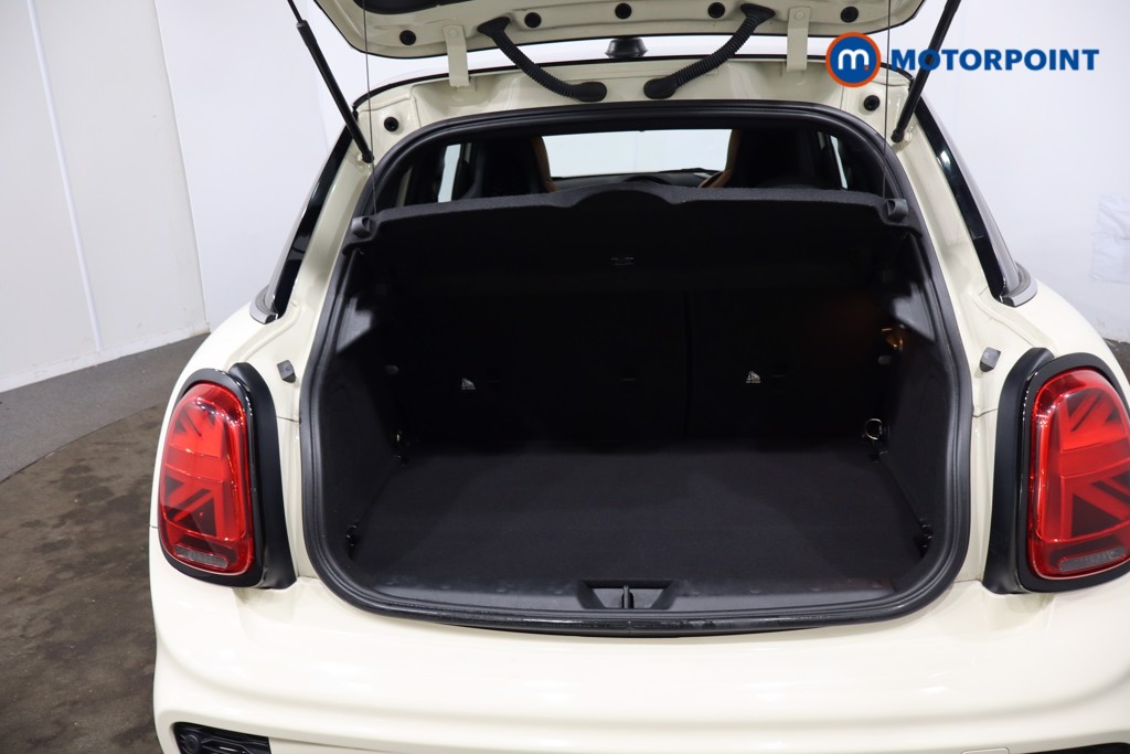 Mini Hatchback Cooper S Sport Automatic Petrol Hatchback - Stock Number (1636458) - 42nd supplementary image