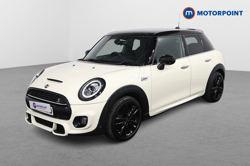Mini Hatchback Cooper S Sport Automatic Petrol Hatchback - Stock Number (1636458) - Passenger side front corner