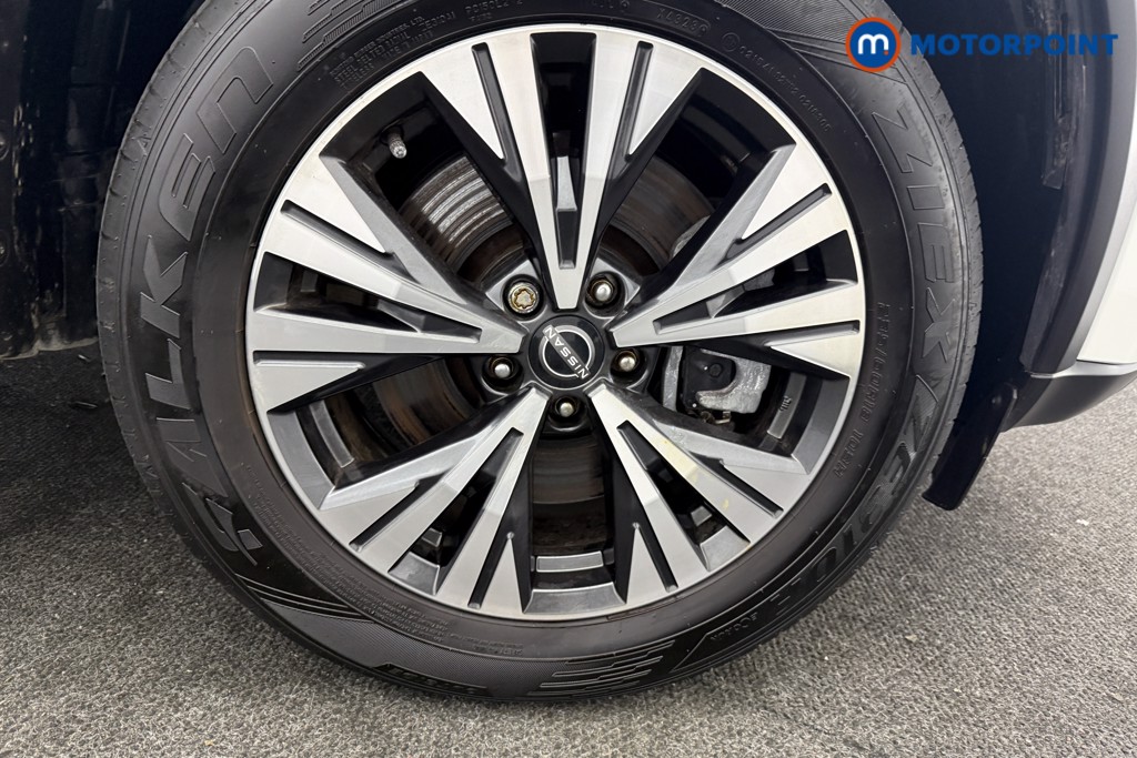 Nissan X-Trail N-Connecta Automatic Petrol-Electric Hybrid SUV - Stock Number (1636678) - 16th supplementary image