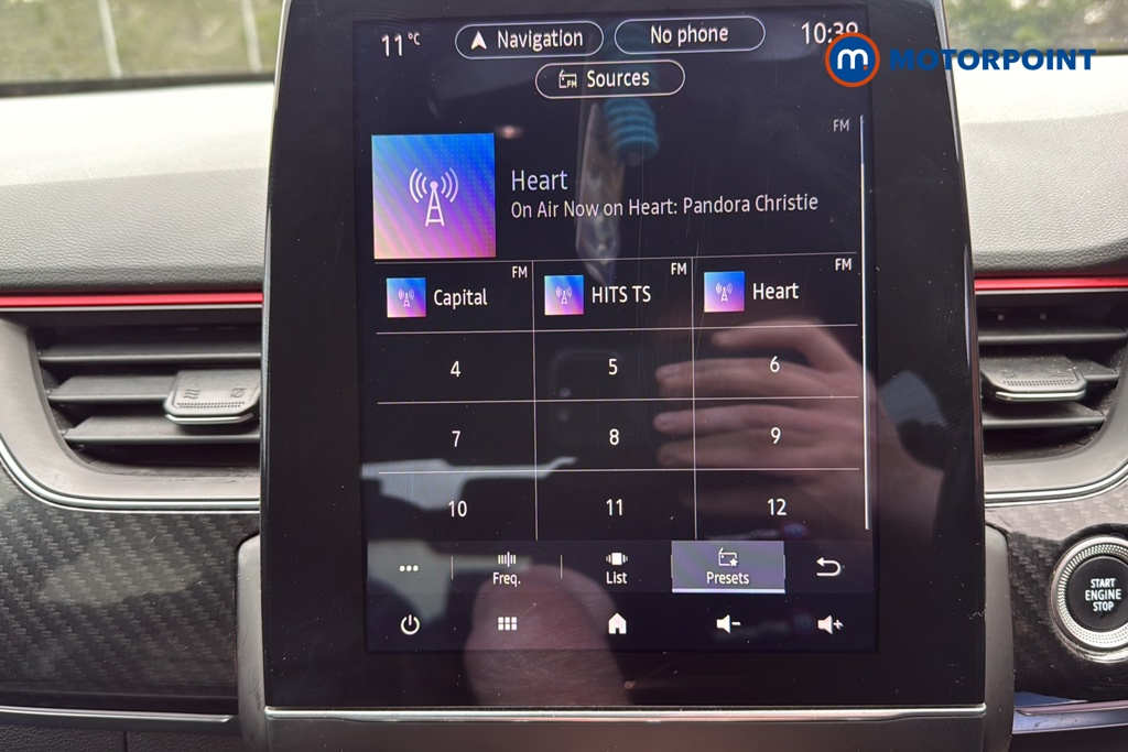 Renault Arkana R.S. Line Automatic Petrol-Electric Hybrid SUV - Stock Number (1548409) - 8th supplementary image