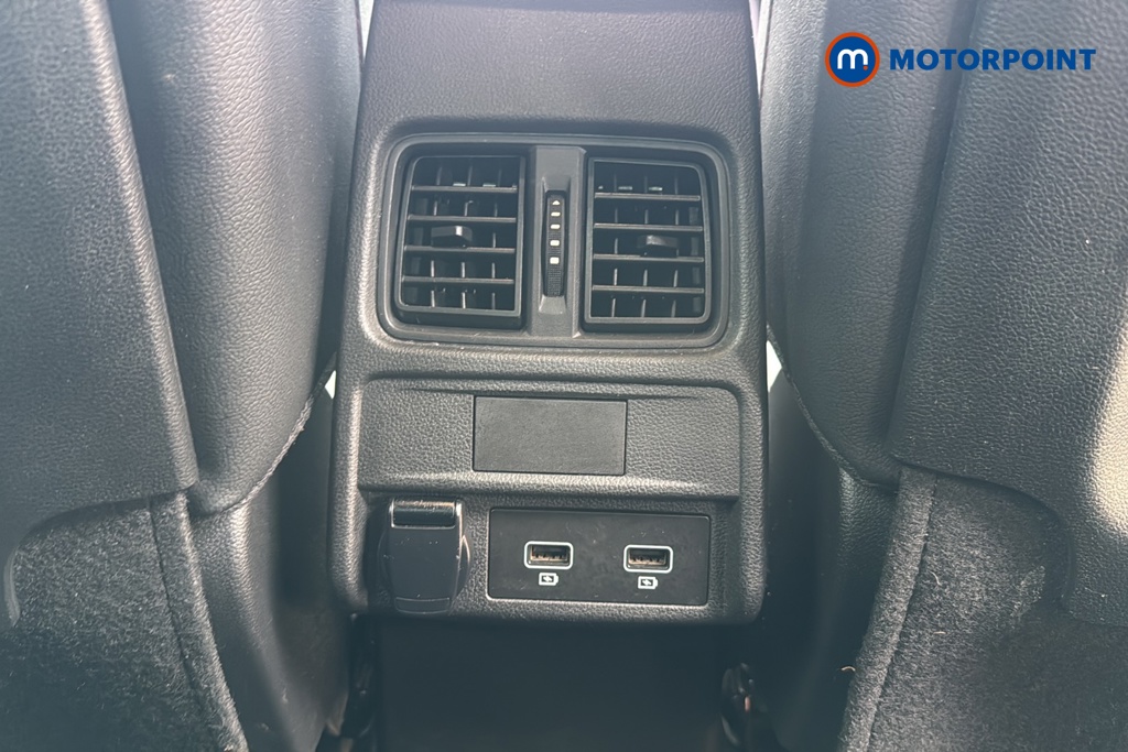 Renault Arkana R.S. Line Automatic Petrol-Electric Hybrid SUV - Stock Number (1548409) - 28th supplementary image