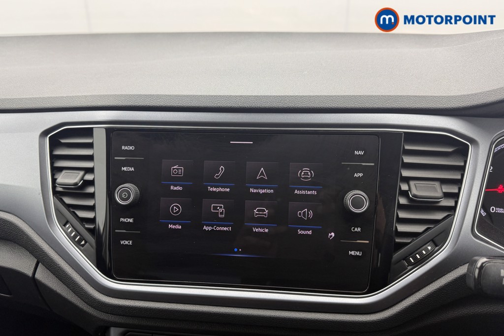 Volkswagen T-Roc Active Manual Petrol SUV - Stock Number (1609137) - 12th supplementary image