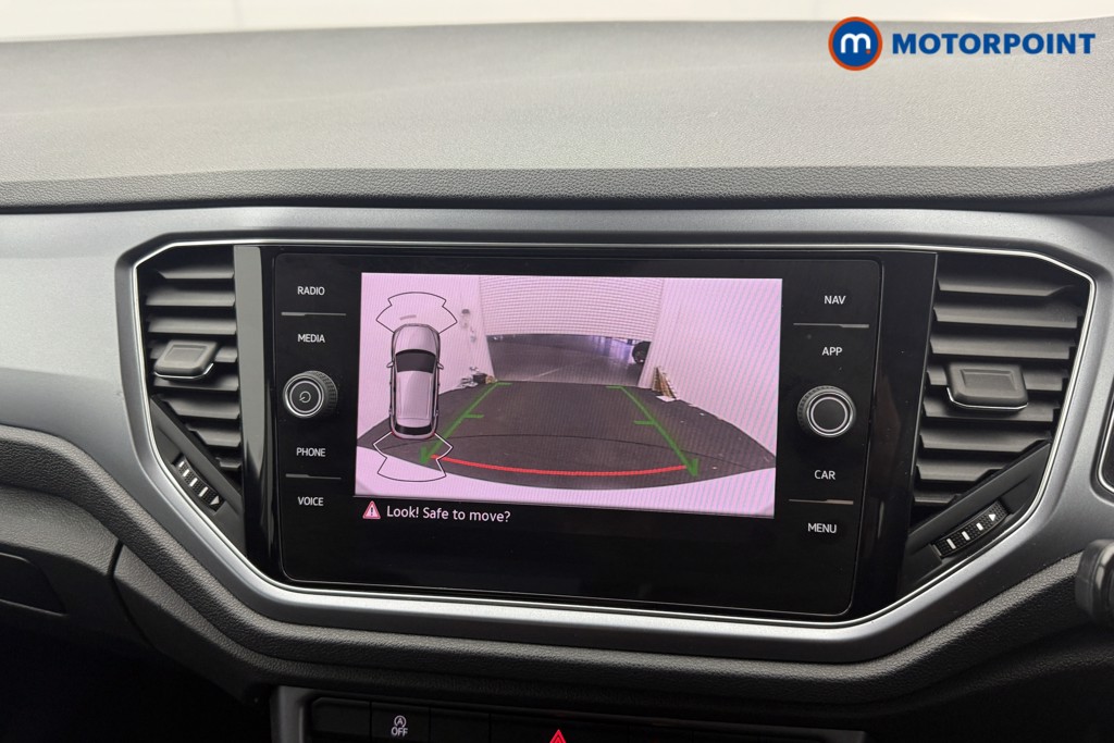 Volkswagen T-Roc Active Manual Petrol SUV - Stock Number (1609137) - 15th supplementary image