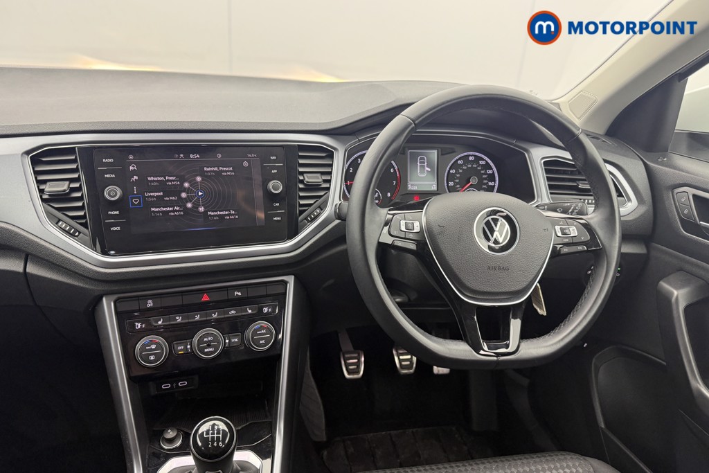 Volkswagen T-Roc Active Manual Petrol SUV - Stock Number (1609137) - 1st supplementary image
