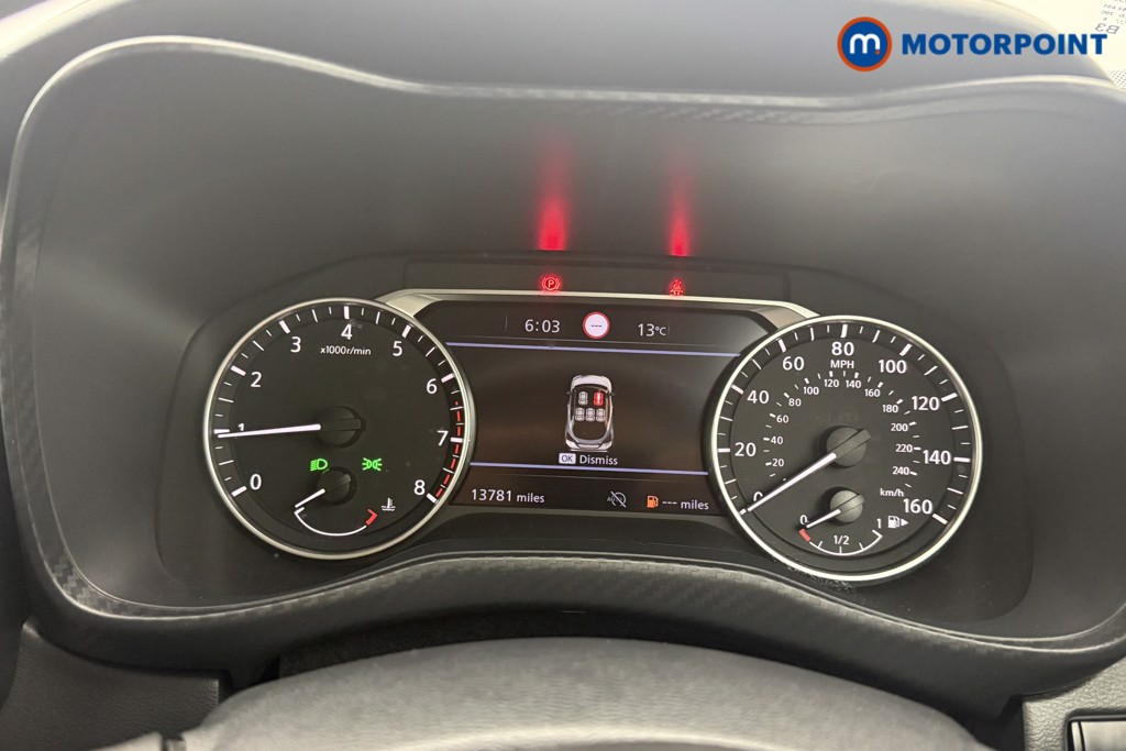 Nissan Juke Acenta Premium Manual Petrol SUV - Stock Number (1616718) - 4th supplementary image