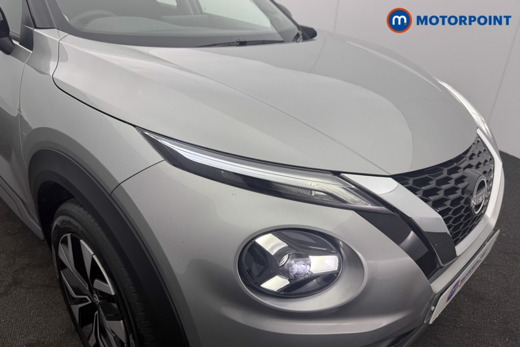 Nissan Juke Acenta Premium Manual Petrol SUV - Stock Number (1616718) - 17th supplementary image