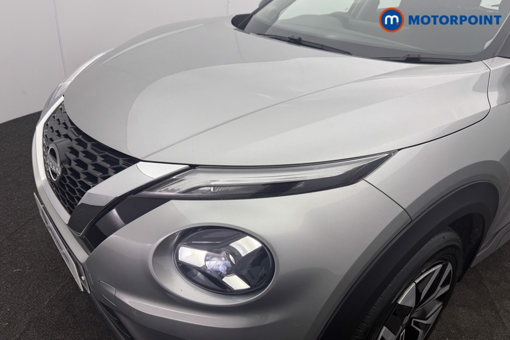 Nissan Juke Acenta Premium Manual Petrol SUV - Stock Number (1616718) - 18th supplementary image