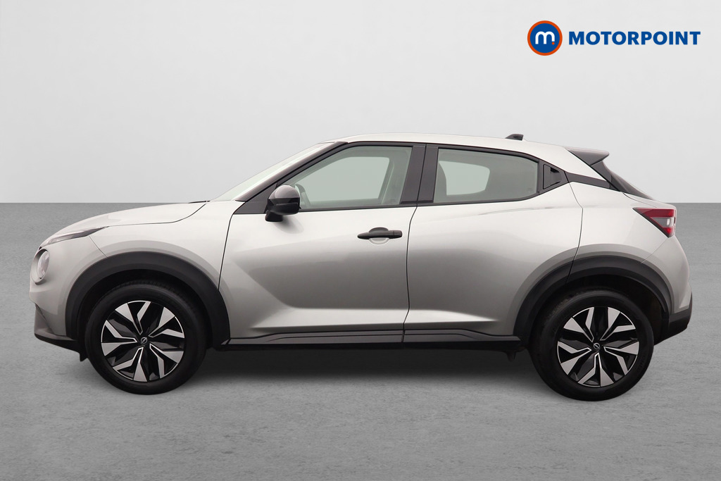 Nissan Juke Acenta Premium Manual Petrol SUV - Stock Number (1616718) - Passenger side