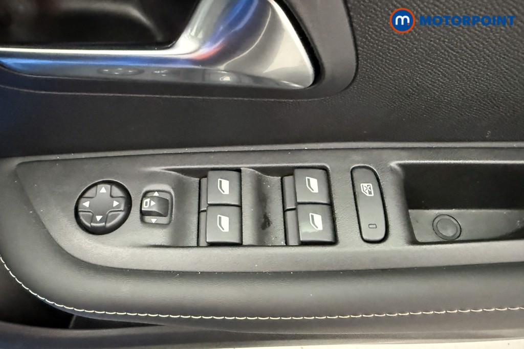 Peugeot 208 Allure Manual Petrol Hatchback - Stock Number (1624818) - 16th supplementary image