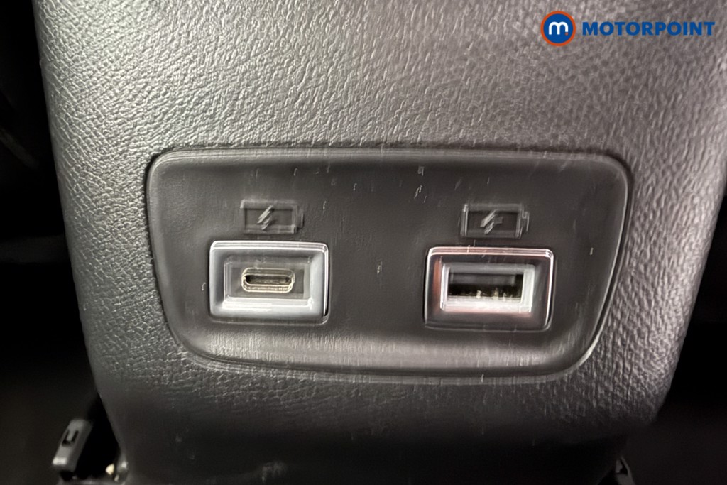 Peugeot 208 Allure Manual Petrol Hatchback - Stock Number (1624818) - 18th supplementary image