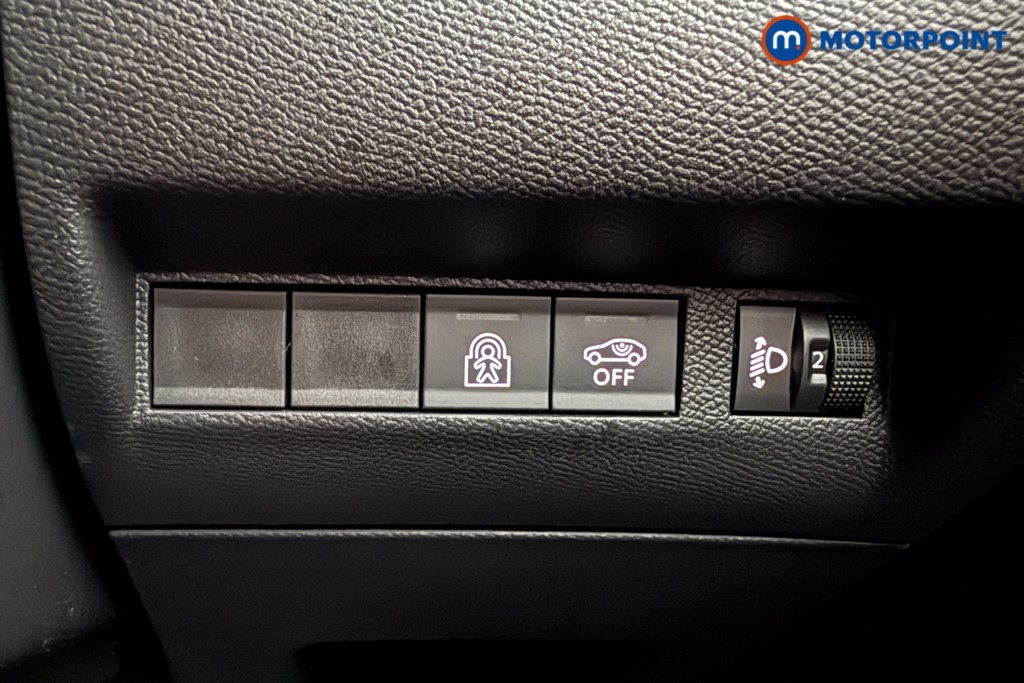 Peugeot 208 Allure Manual Petrol Hatchback - Stock Number (1624830) - 5th supplementary image