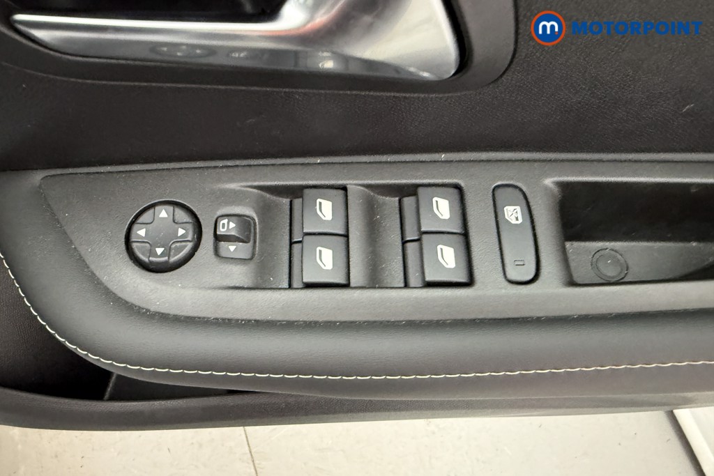Peugeot 208 Allure Manual Petrol Hatchback - Stock Number (1624830) - 16th supplementary image