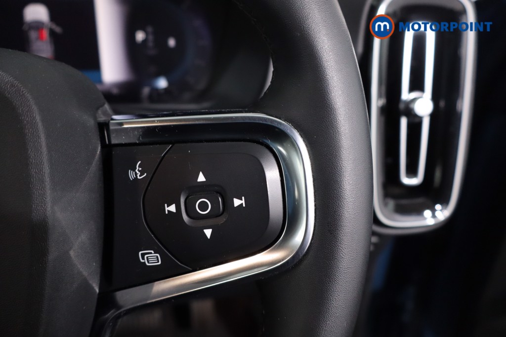 Volvo Xc40 Plus Automatic Petrol SUV - Stock Number (1626053) - 8th supplementary image