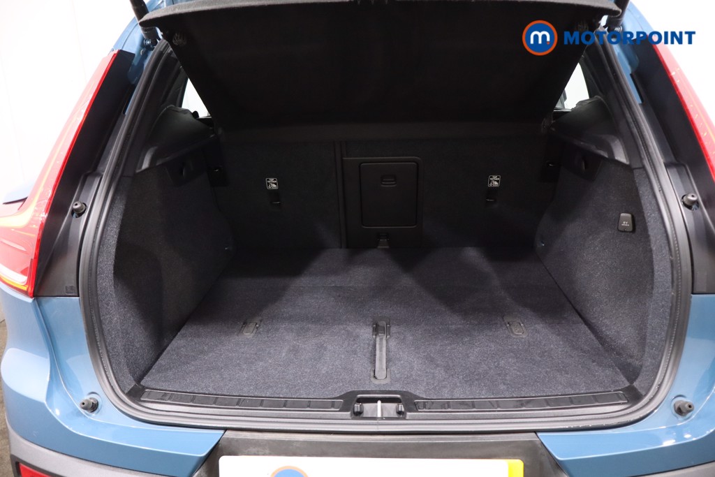 Volvo Xc40 Plus Automatic Petrol SUV - Stock Number (1626053) - 39th supplementary image