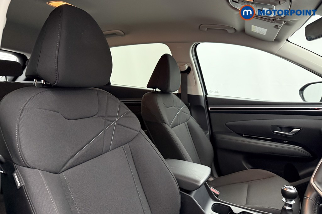 Hyundai Tucson Se Connect Manual Petrol SUV - Stock Number (1627308) - 12th supplementary image