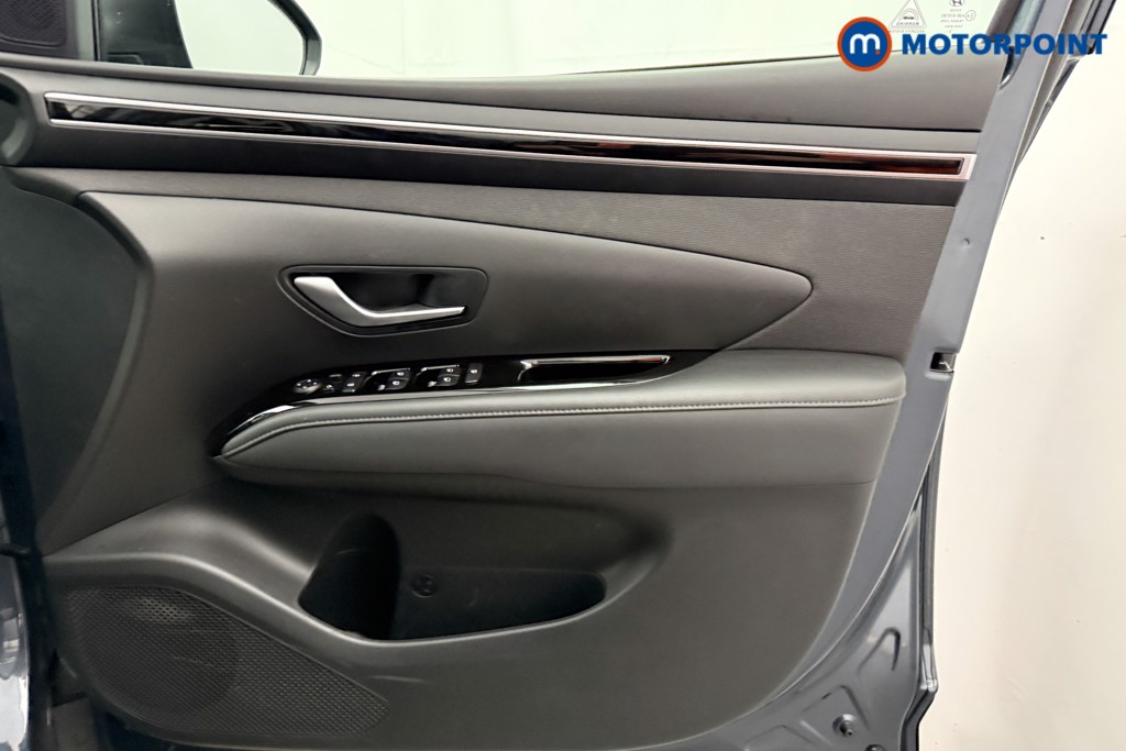 Hyundai Tucson Se Connect Manual Petrol SUV - Stock Number (1627308) - 13th supplementary image