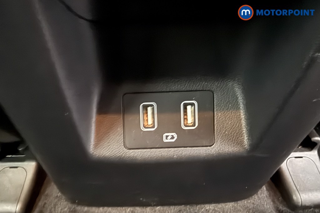 Hyundai Tucson Se Connect Manual Petrol SUV - Stock Number (1627308) - 16th supplementary image