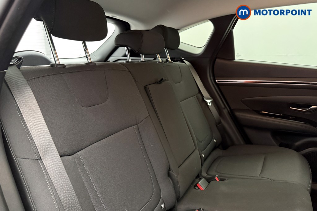 Hyundai Tucson Se Connect Manual Petrol SUV - Stock Number (1627308) - 17th supplementary image