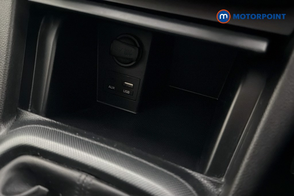 Hyundai I10 Premium Se Manual Petrol Hatchback - Stock Number (1627692) - 17th supplementary image