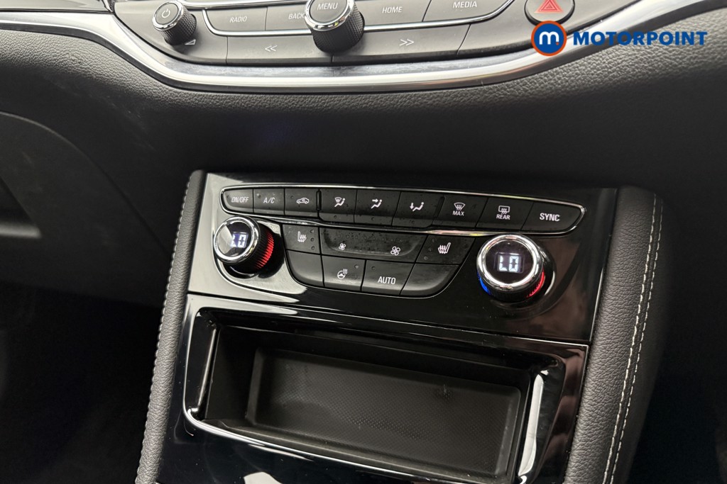 Vauxhall Astra Elite Nav Manual Petrol Hatchback - Stock Number (1628794) - 12th supplementary image