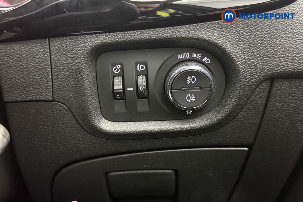 Vauxhall Astra Elite Nav Manual Petrol Hatchback - Stock Number (1628794) - 15th supplementary image