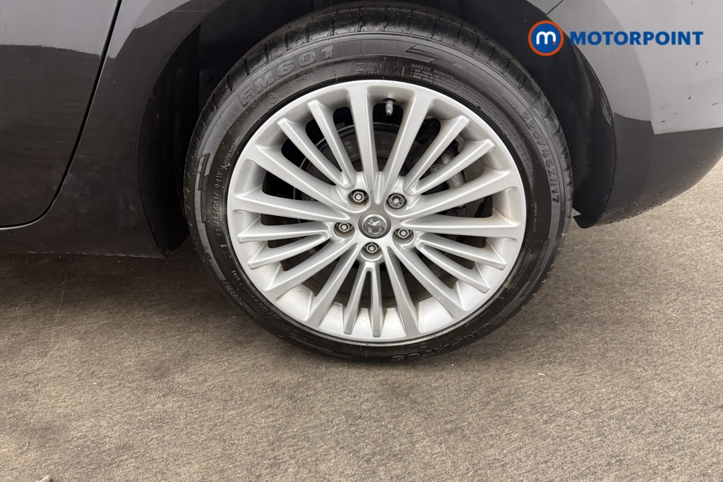 Vauxhall Astra Elite Nav Manual Petrol Hatchback - Stock Number (1628794) - 22nd supplementary image