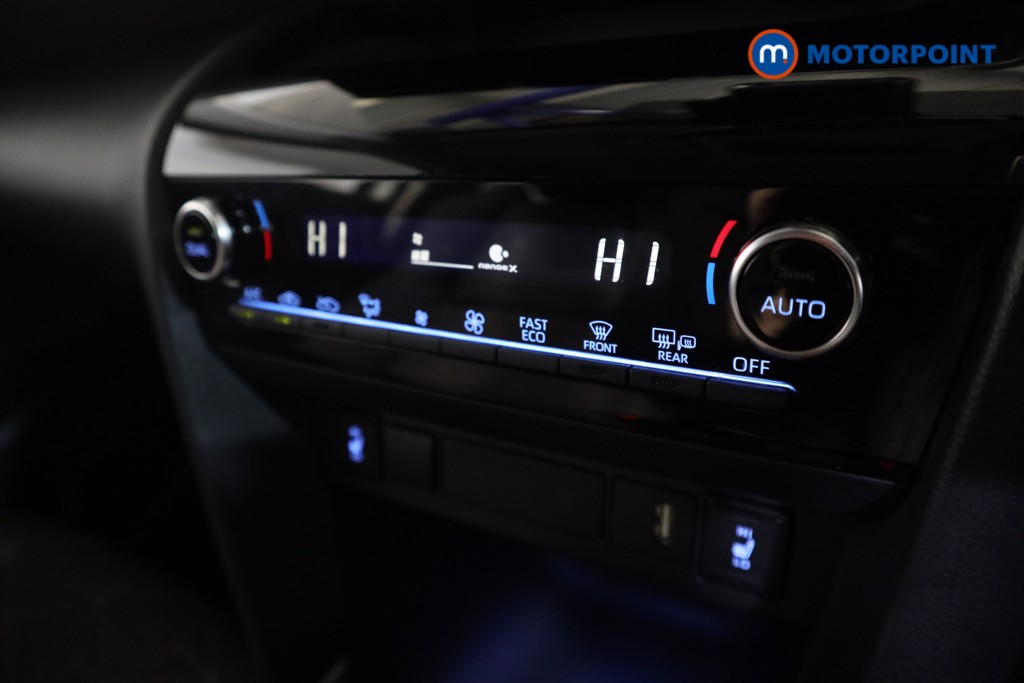 Toyota Yaris Cross Excel Automatic Petrol-Electric Hybrid Estate - Stock Number (1628861) - 8th supplementary image