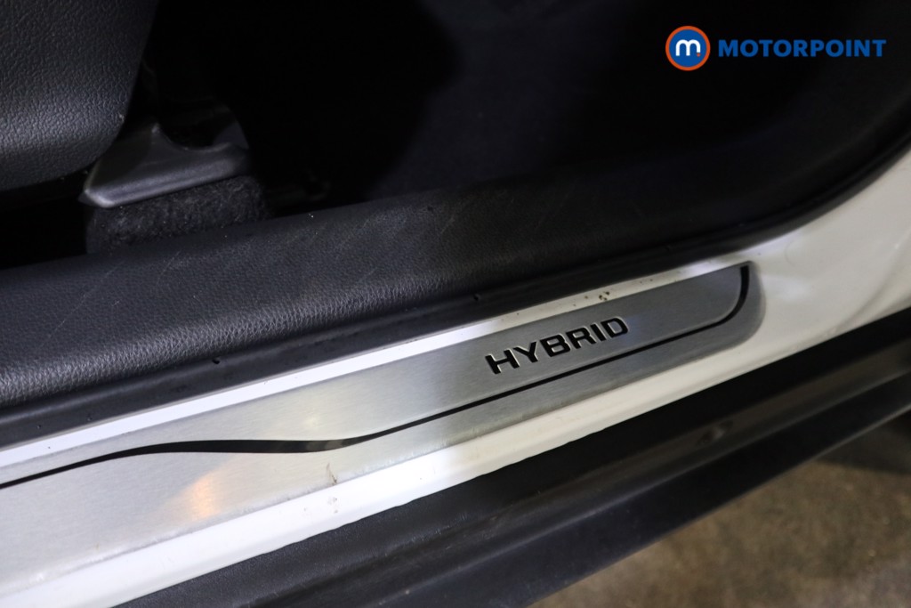 Toyota Yaris Cross Excel Automatic Petrol-Electric Hybrid Estate - Stock Number (1628861) - 15th supplementary image