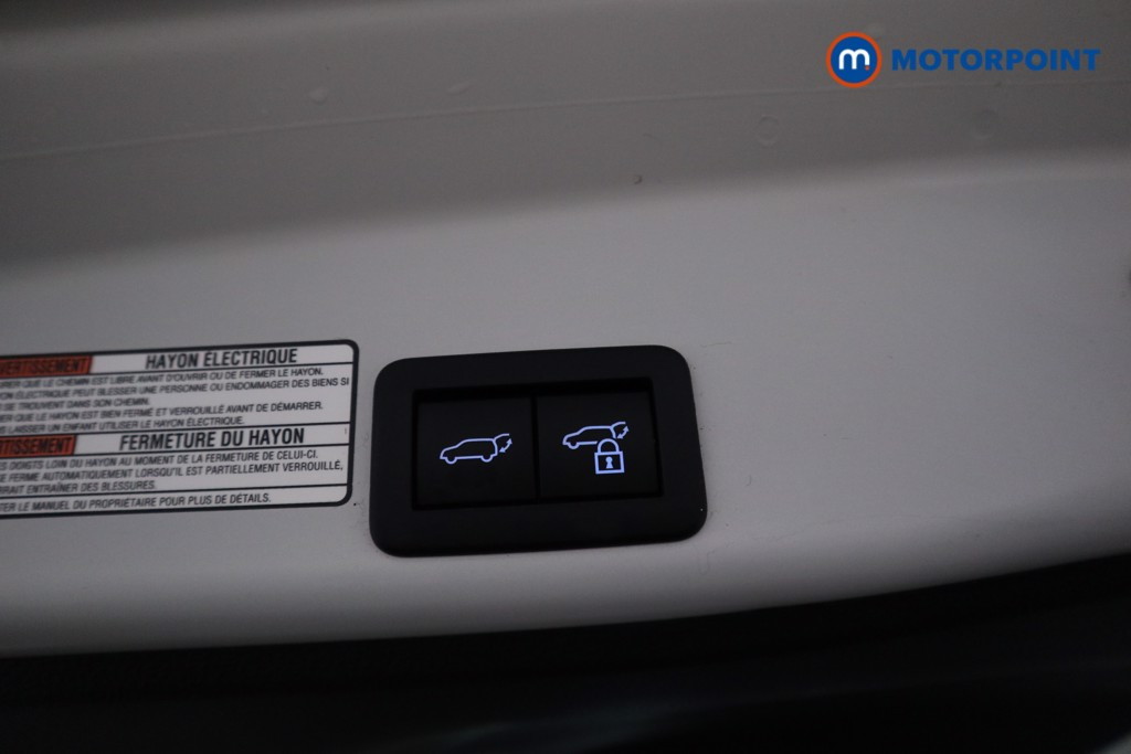 Toyota Yaris Cross Excel Automatic Petrol-Electric Hybrid Estate - Stock Number (1628861) - 22nd supplementary image