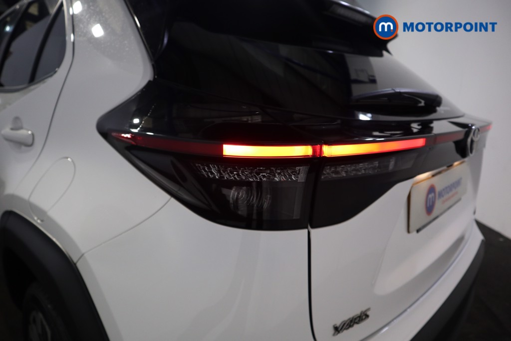 Toyota Yaris Cross Excel Automatic Petrol-Electric Hybrid Estate - Stock Number (1628861) - 32nd supplementary image