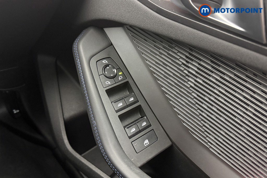 BMW 1 Series M Sport Automatic Petrol Hatchback - Stock Number (1629090) - 8th supplementary image